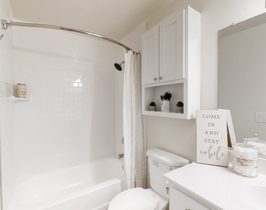 1114 Johnson Drive - Photo Thumbnail 11