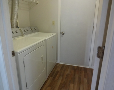 1340 Burke Lane - Photo Thumbnail 11