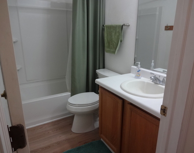 1340 Burke Lane - Photo Thumbnail 8