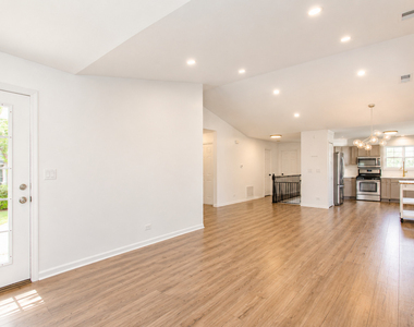313 Sheffield Drive - Photo Thumbnail 16