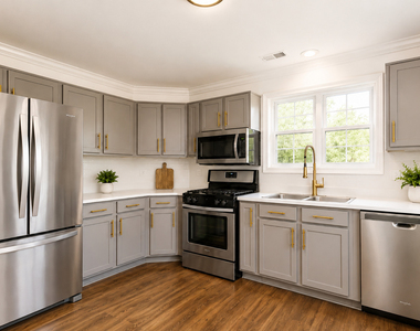 313 Sheffield Drive - Photo Thumbnail 22