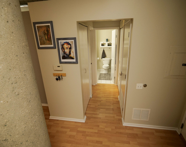 130 S Canal Street - Photo Thumbnail 17