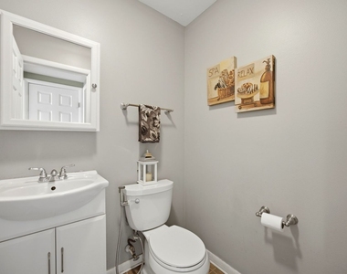 1142 Brighton Place - Photo Thumbnail 14