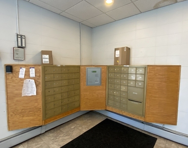 1043 S York Road - Photo Thumbnail 17