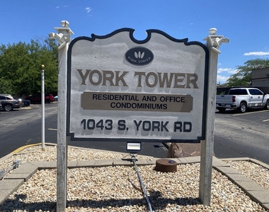 1043 S York Road - Photo Thumbnail 15
