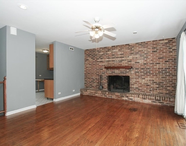 883 Hastings Lane - Photo Thumbnail 1