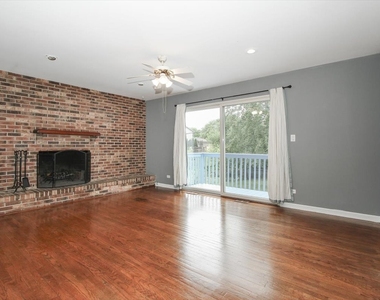 883 Hastings Lane - Photo Thumbnail 3