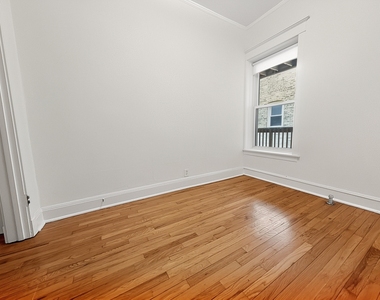 1302 W Rosemont Avenue - Photo Thumbnail 15