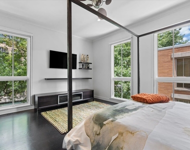 447 N Mcclurg Court - Photo Thumbnail 23
