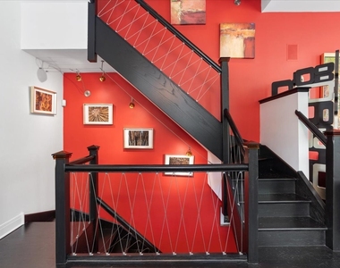 447 N Mcclurg Court - Photo Thumbnail 20