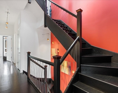 447 N Mcclurg Court - Photo Thumbnail 21