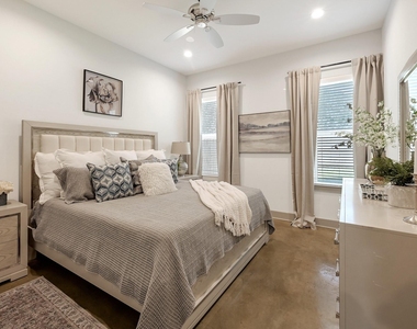 33455 Buckshot Lane - Photo Thumbnail 7