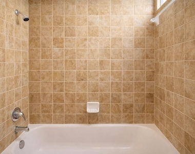 2710 Hullsmith Drive - Photo Thumbnail 23