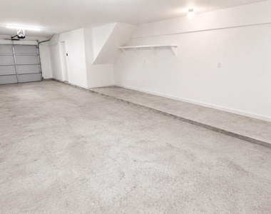 2710 Hullsmith Drive - Photo Thumbnail 27