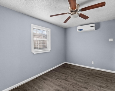 4126 Paladino Street - Photo Thumbnail 6
