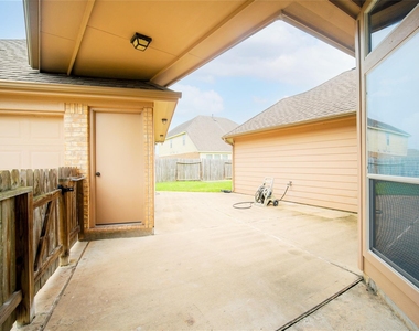 9323 Hillhaven Court - Photo Thumbnail 34