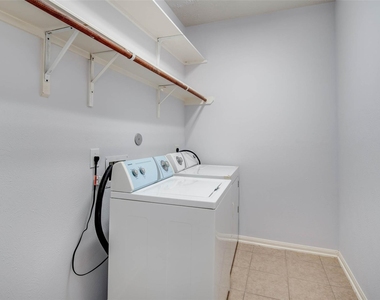 9323 Hillhaven Court - Photo Thumbnail 33