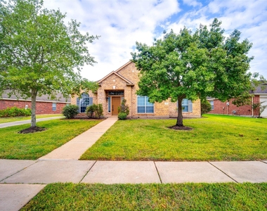 9323 Hillhaven Court - Photo Thumbnail 2