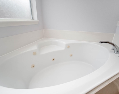 9323 Hillhaven Court - Photo Thumbnail 26