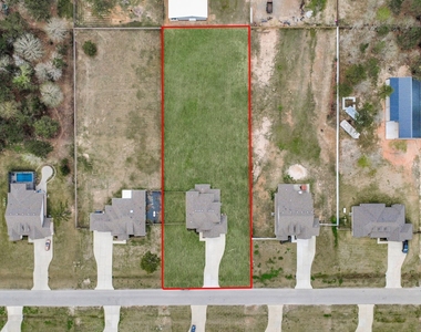 16735 Rockwall Street - Photo Thumbnail 5