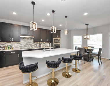 16735 Rockwall Street - Photo Thumbnail 7
