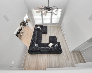 16735 Rockwall Street - Photo Thumbnail 21