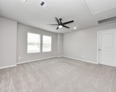 16735 Rockwall Street - Photo Thumbnail 25
