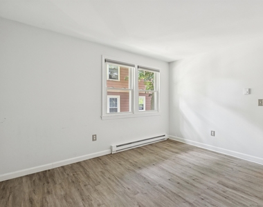 842 Beech - Photo Thumbnail 20