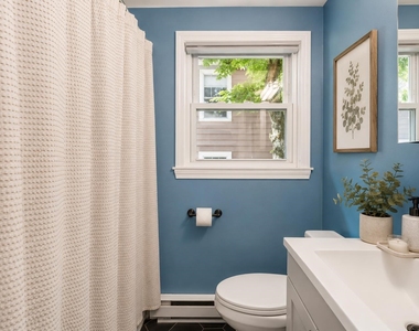 842 Beech - Photo Thumbnail 25