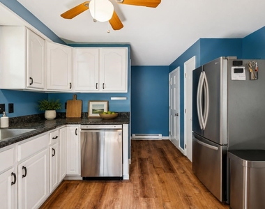 842 Beech - Photo Thumbnail 22
