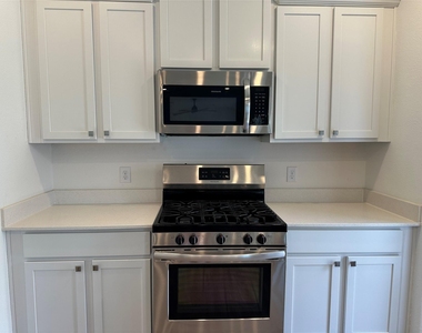 6210 Russett Elm Court - Photo Thumbnail 9