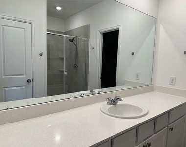 6210 Russett Elm Court - Photo Thumbnail 17