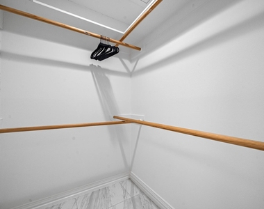 9022 Quebec Dr - Photo Thumbnail 34