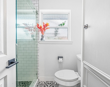 9022 Quebec Dr - Photo Thumbnail 22