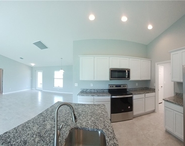 417 Sw 26th Avenue - Photo Thumbnail 9