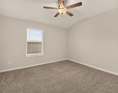 3219 Garner Lane - Photo Thumbnail 12