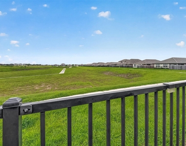 3219 Garner Lane - Photo Thumbnail 2