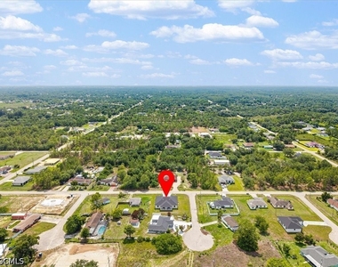 1012 Gerald Avenue - Photo Thumbnail 4