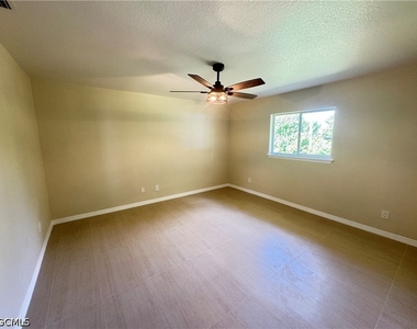 4426 Sw Santa Barbara Place - Photo Thumbnail 8