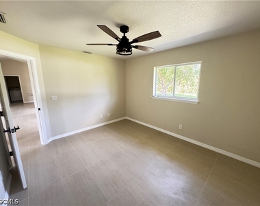 4426 Sw Santa Barbara Place - Photo Thumbnail 22