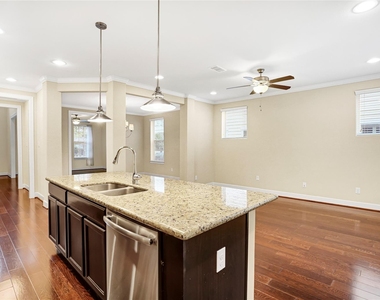 19 Kendrick Pines Boulevard - Photo Thumbnail 12