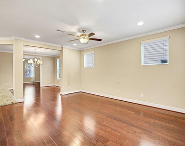 19 Kendrick Pines Boulevard - Photo Thumbnail 8