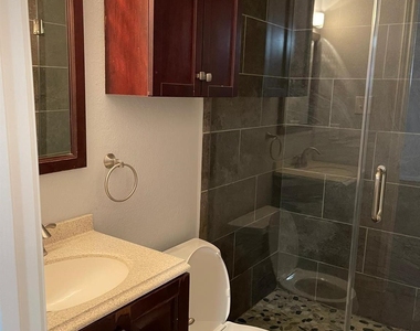 6402 Del Monte Drive - Photo Thumbnail 13