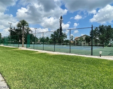 13076 Cross Creek Court - Photo Thumbnail 32