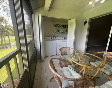 13076 Cross Creek Court - Photo Thumbnail 15