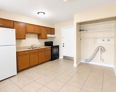 5649 6th Avenue - Photo Thumbnail 1