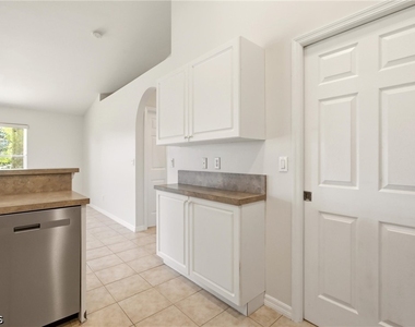 2600 Sw 1st Street - Photo Thumbnail 10