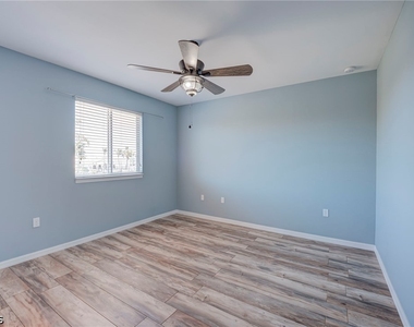 3935 Cherrybrook Loop - Photo Thumbnail 11