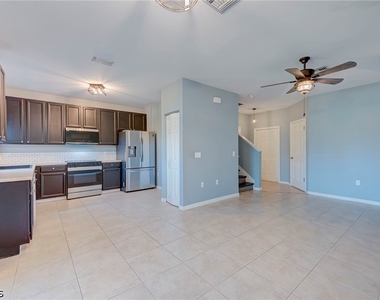 3935 Cherrybrook Loop - Photo Thumbnail 4