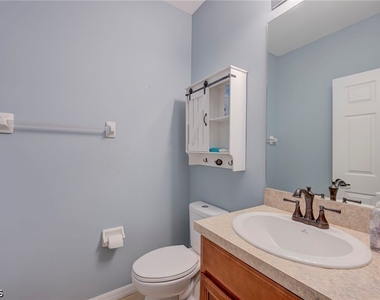 3935 Cherrybrook Loop - Photo Thumbnail 9